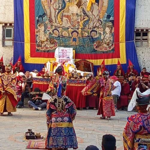 upper-mustang-festive-day