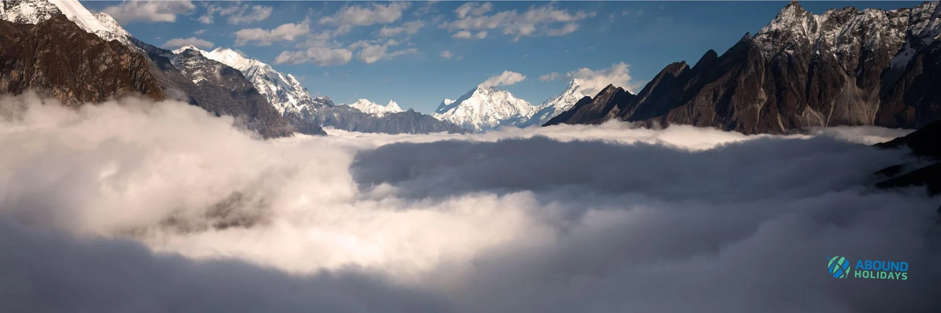 Manaslu Circuit Himalayan Range