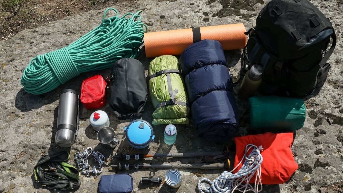 trekking-gear-packing