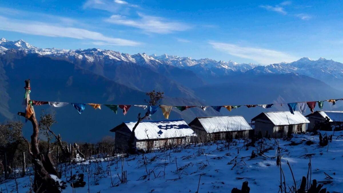 pathivara-heli-tour-mountain-view